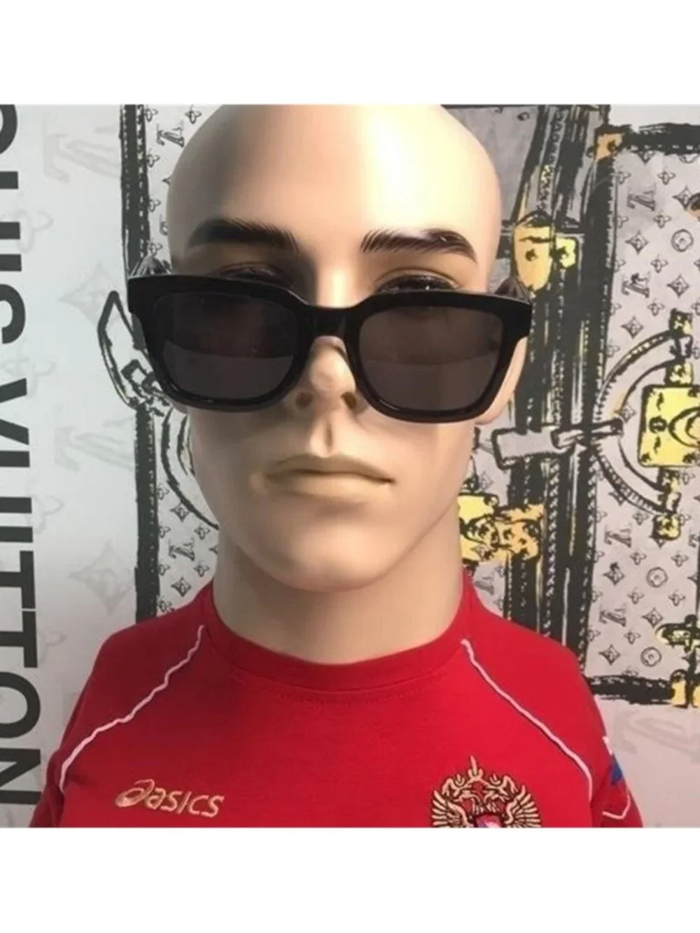 Authentic Gucci Smoke Square Men's Sunglasses GG0001SN 001